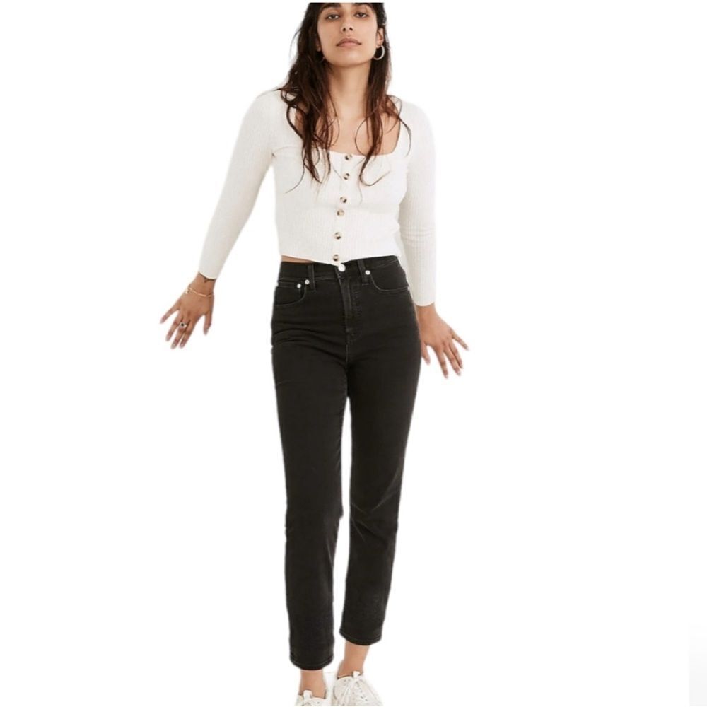 Madewell Classic Straight Jeans in Lunar Wash Black- Size 25